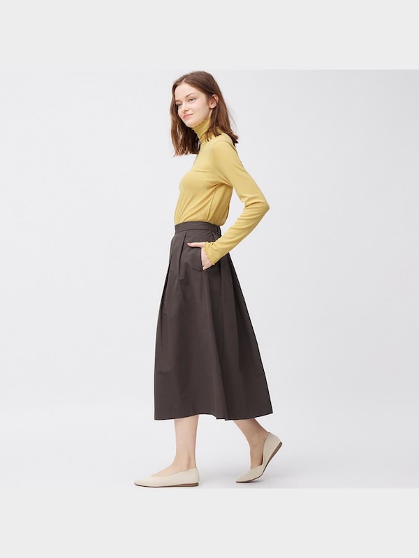 タフタフレアミディスカート