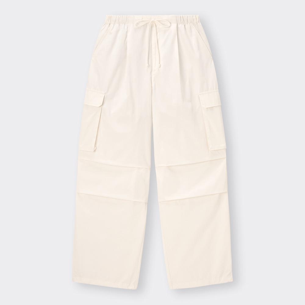 GU 白 パンツ ズボン Sサイズ - ワークパンツ