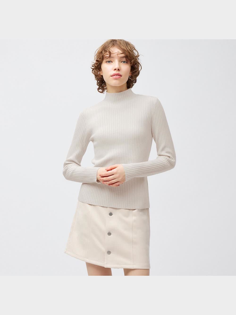 サンドベージュ　 幅300cm(4-5人用) 最大収容人数 5人 GU公式 | マルチウェイセーター(長袖)