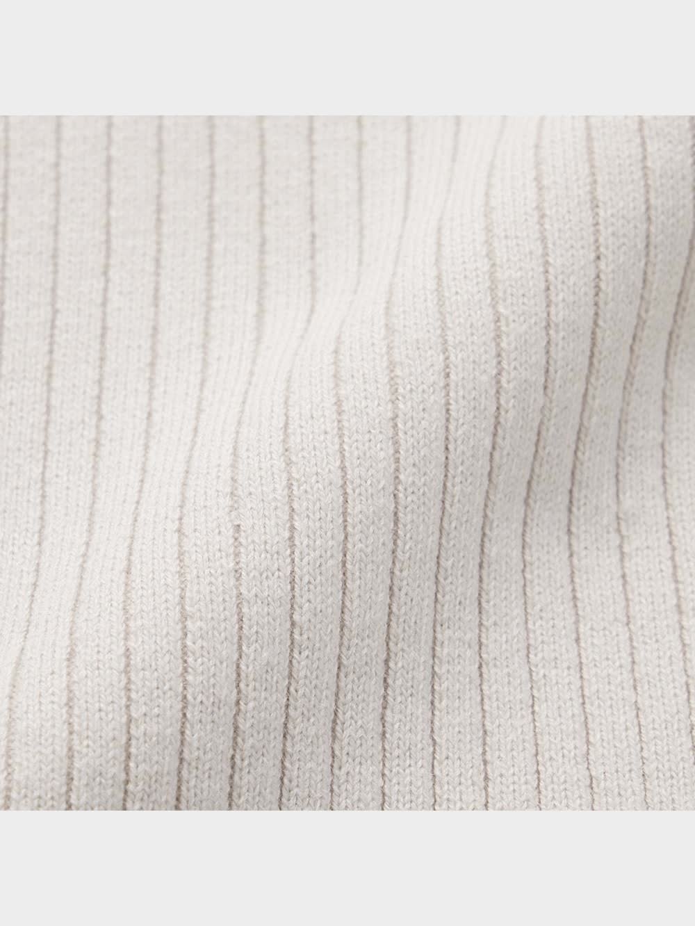 サンドベージュ　 幅300cm(4-5人用) 最大収容人数 5人 GU公式 | マルチウェイセーター(長袖)