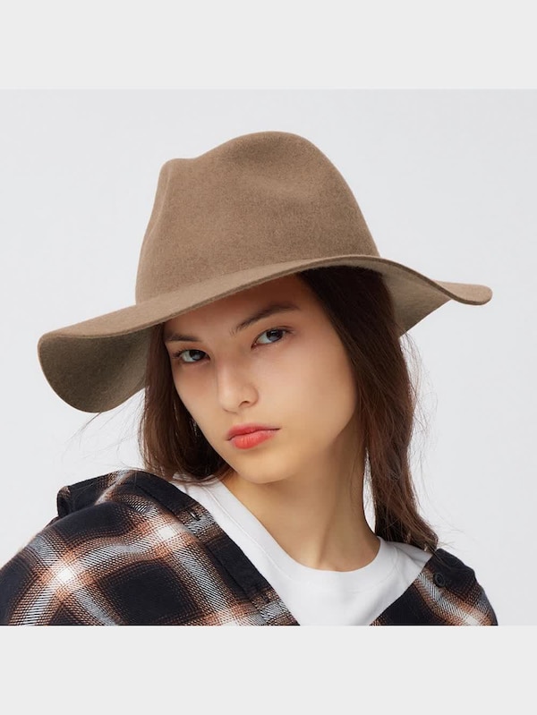 フェルトハット+E