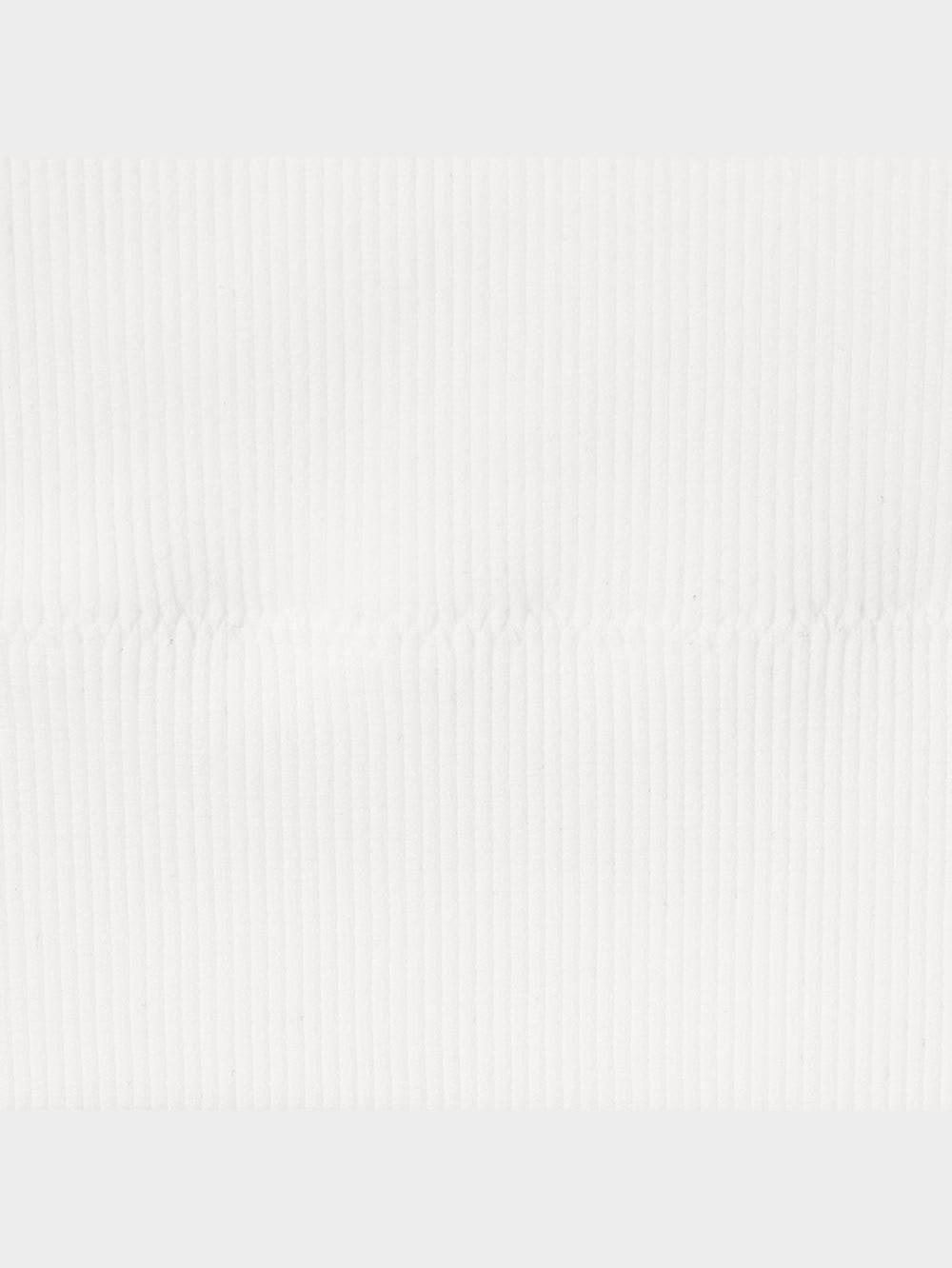 GU公式 | アクティブクロップドブラタンクトップGA+E