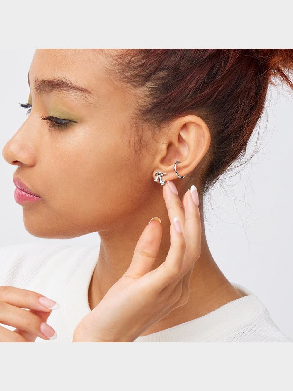 GU公式 | イニシャルマルチピアスセット5P