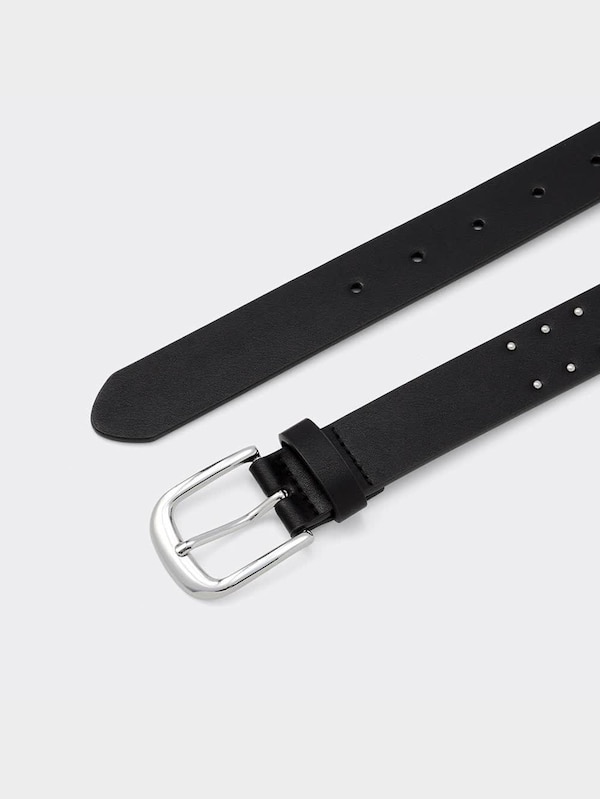 スタッズベルト