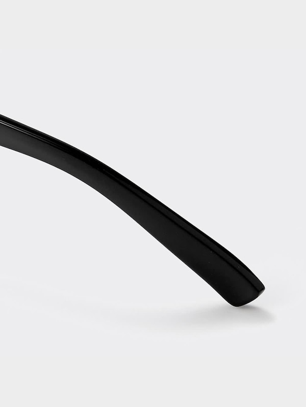 UVカットボストングラス