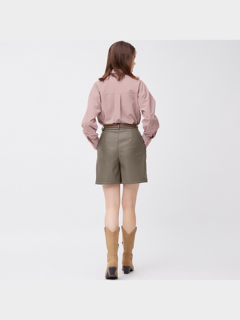 GU公式 | フェイクレザーショートパンツ(セットアップ可能)