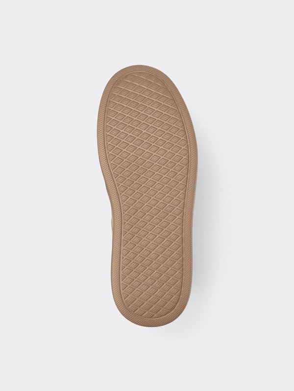 ボリュームソールコートスニーカー