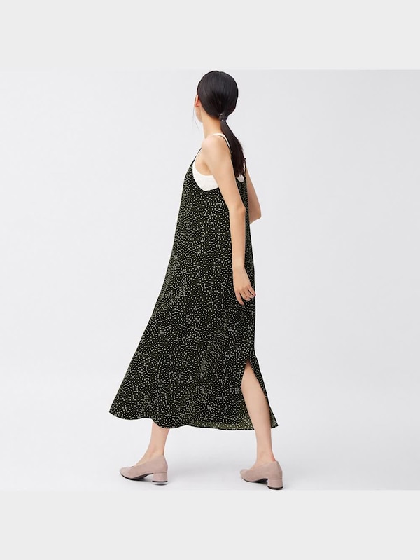 ドットプリントサテンキャミソールワンピース