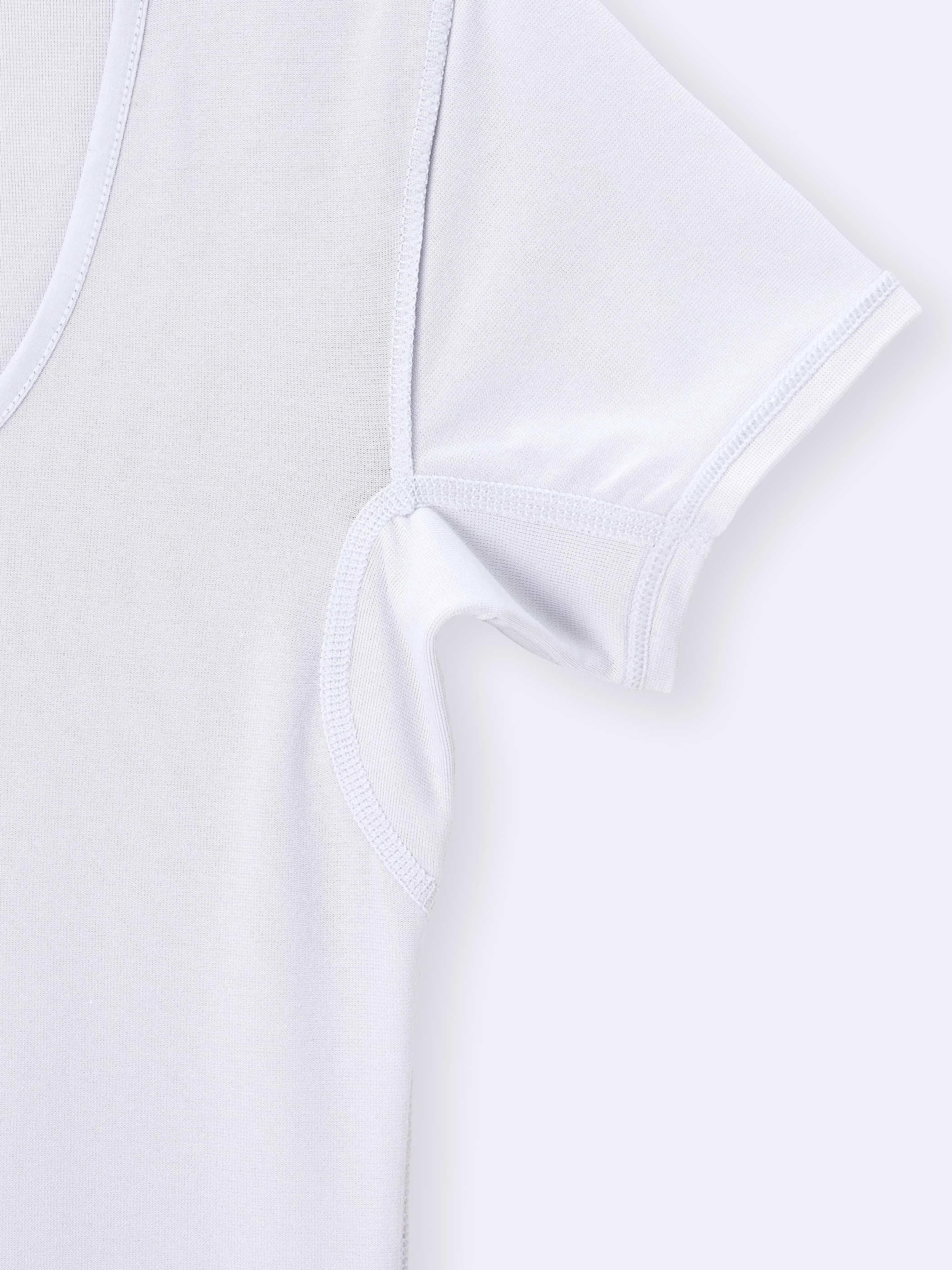 GU公式 | スタイルドライUネックT(半袖)(汗取り付き) GU公式 | スタイルドライUネックT(半袖)(汗取り付き)