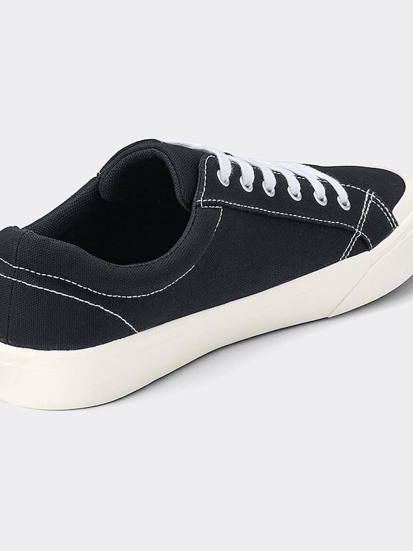 キャンバススニーカー(2024年秋アイテム)