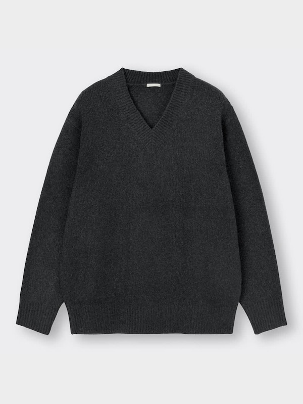 ブラッシュドヤーンVネックセーター(長袖)