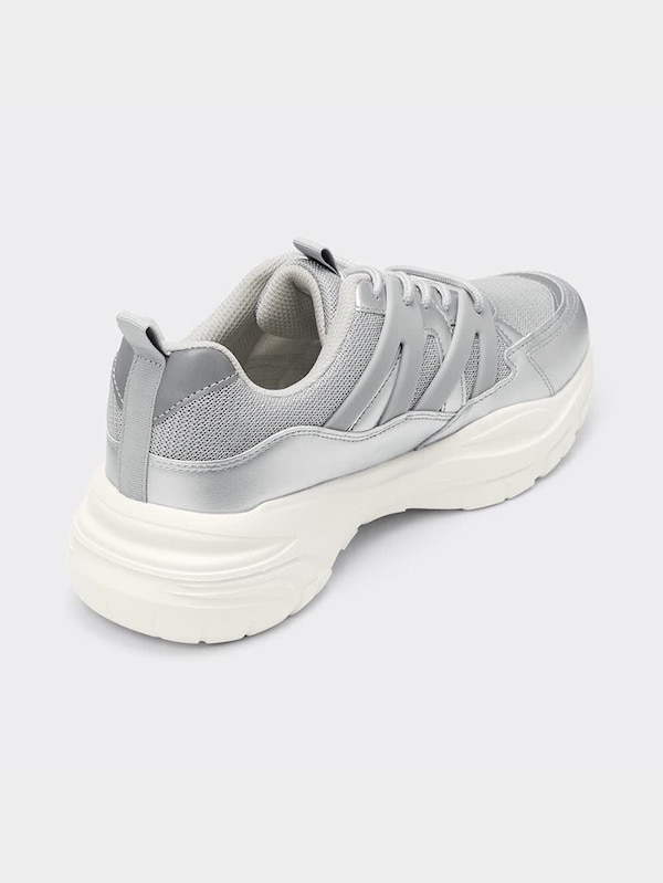 ボリュームソールメッシュスニーカー