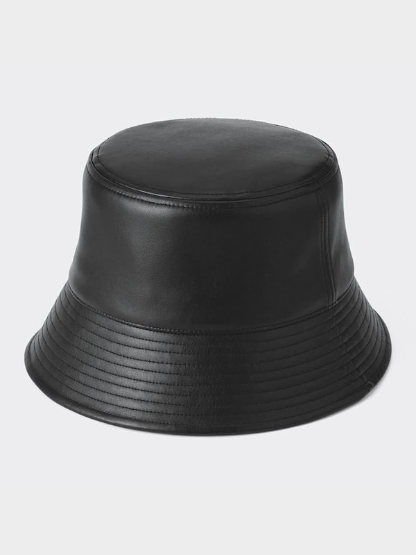 レザータッチバケットハット