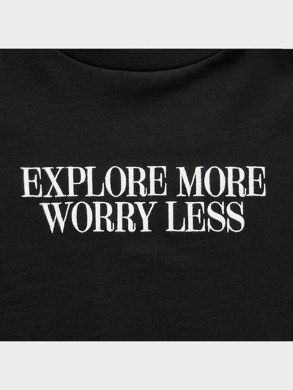 KIDS(男女兼用)グラフィックT(長袖)(刺繍ロゴ)