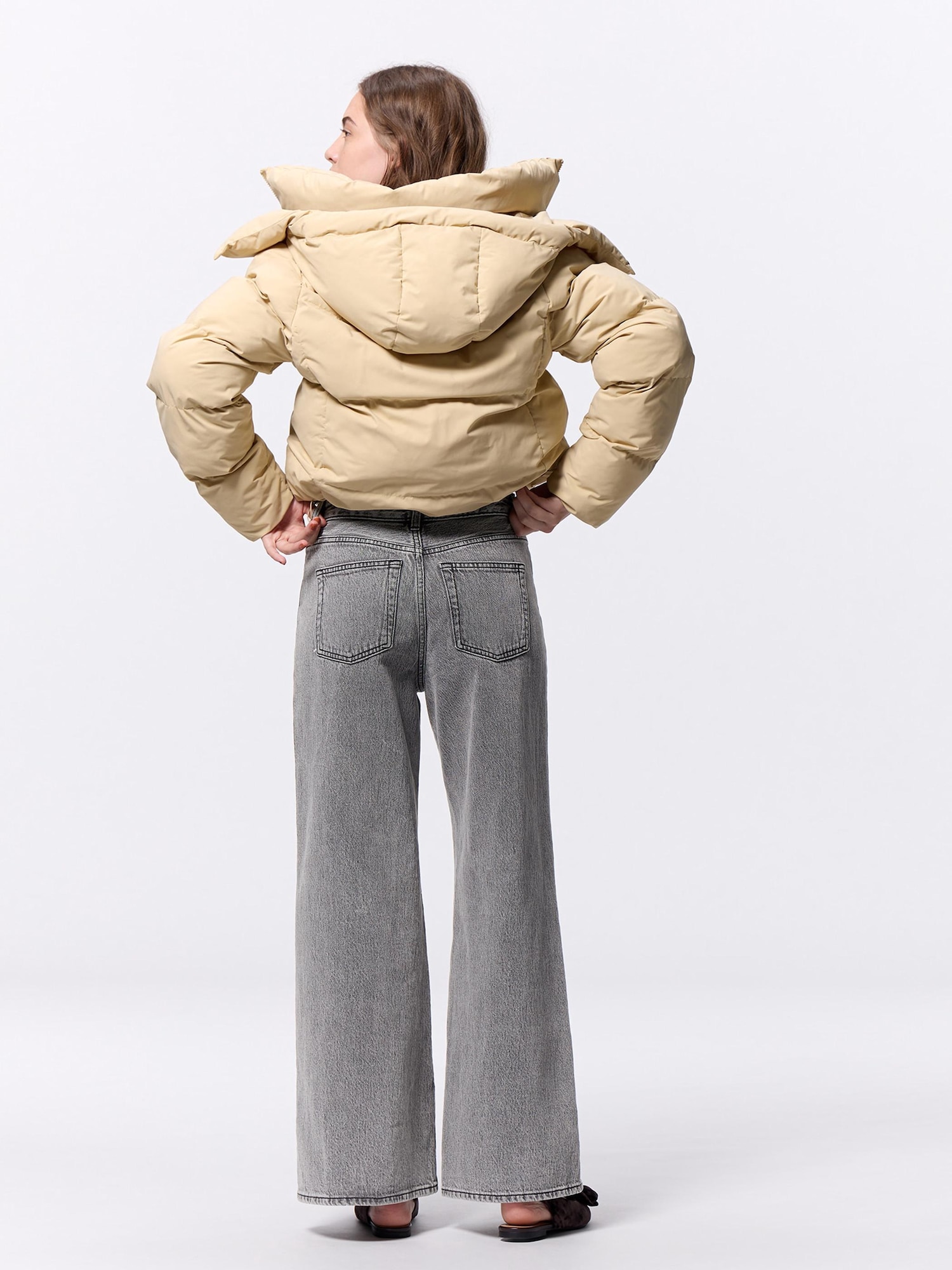 GU公式 | ミドルライズワイドジーンズ(丈標準72.0～76.0cm)