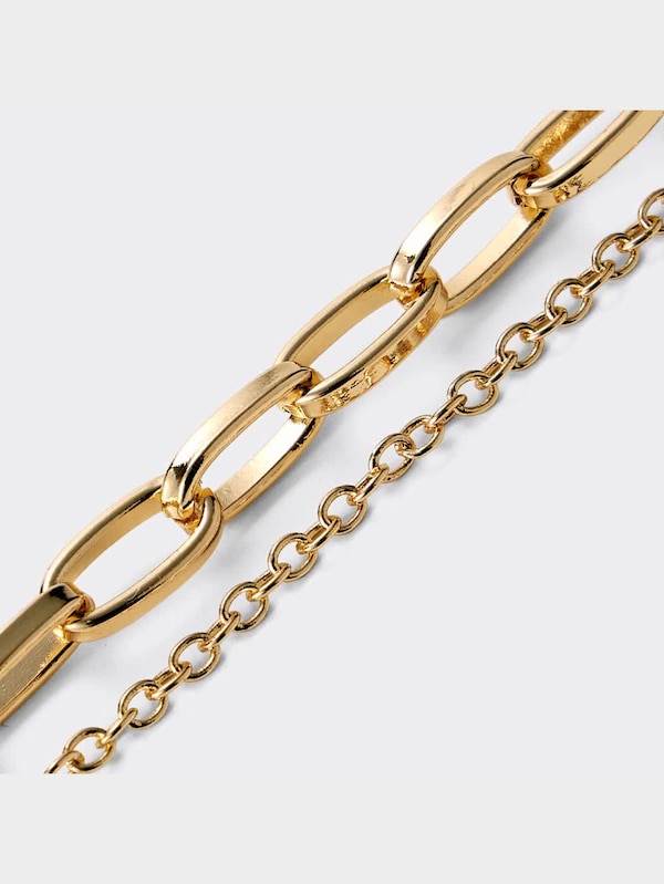 イニシャルチェーンブレスレット