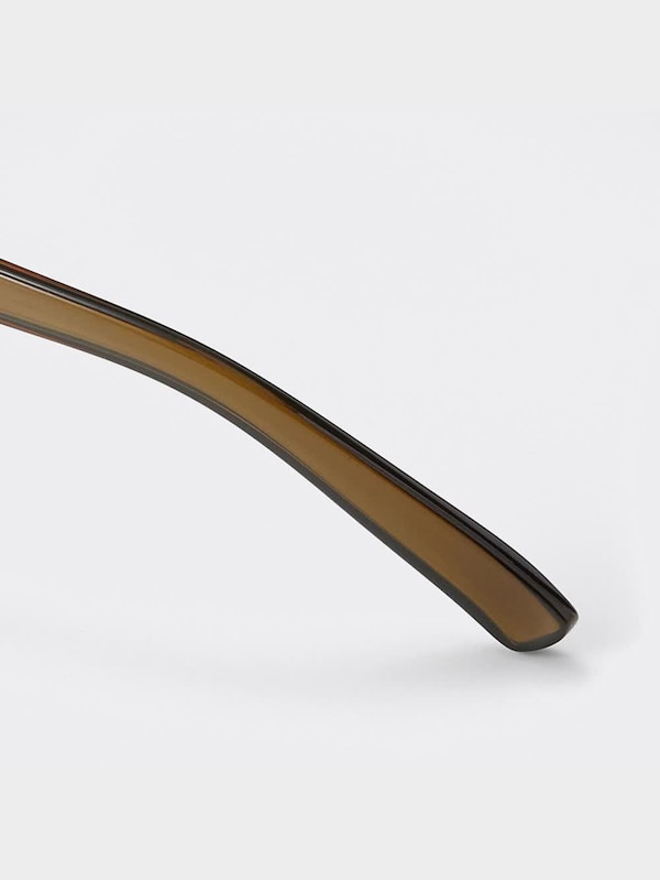 UVカットボストングラス