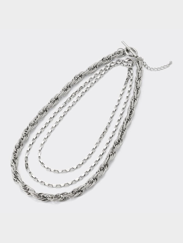 メタルチェーンネックレス