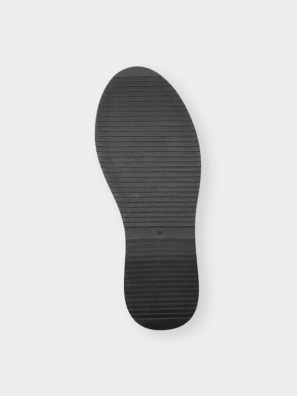 レザーラウンドトゥシューズ+E