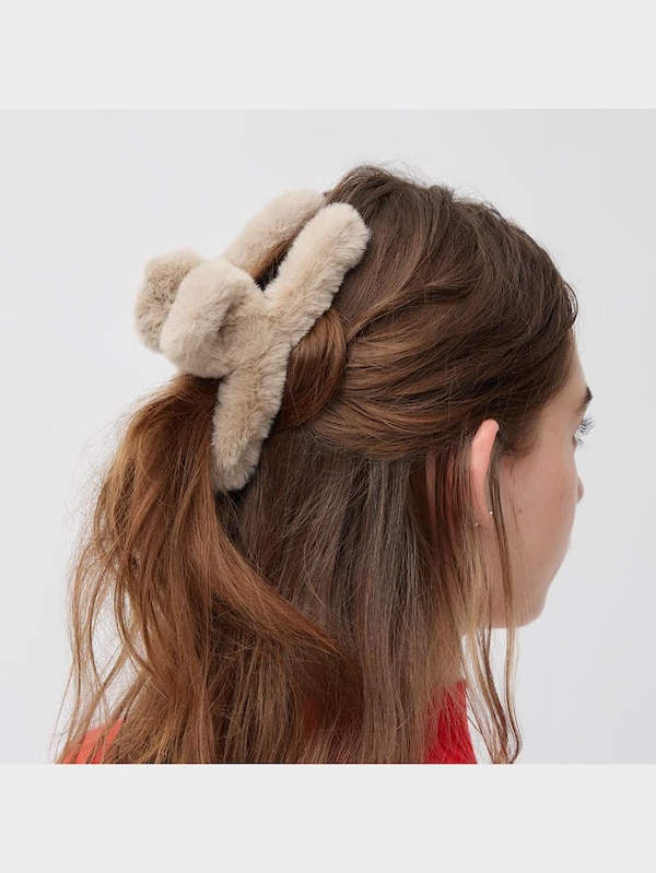 フェイクファーヘアクリップセット2P