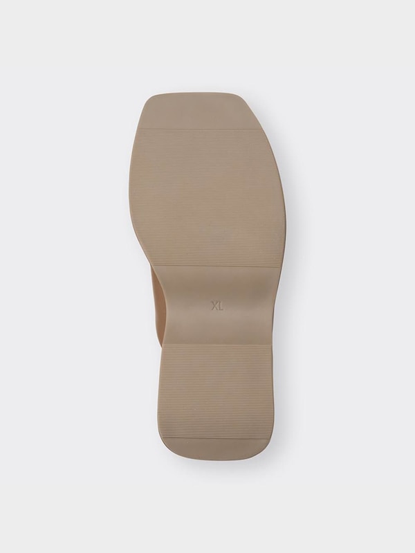 サムループトングサンダル+E