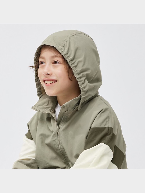 KIDS(男女兼用)カラーブロックフーディブルゾン