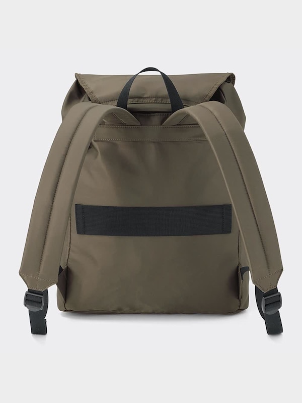 ナイロンツイルバックパック+E
