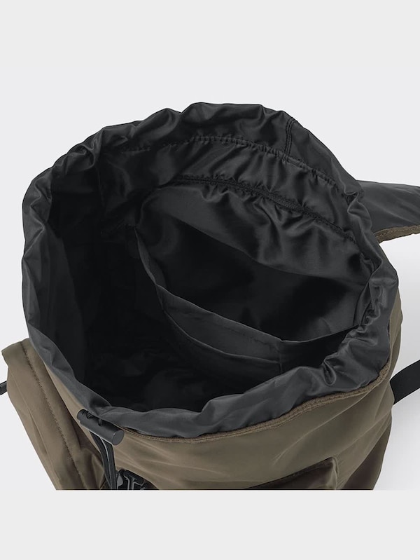 ナイロンツイルバックパック+E