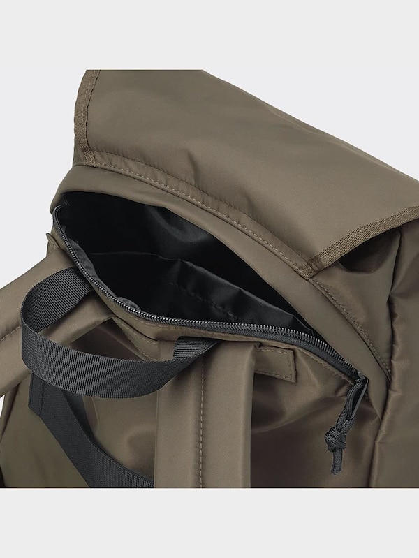 ナイロンツイルバックパック+E