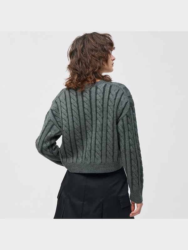 ケーブルクルーネックセーター(長袖)Q