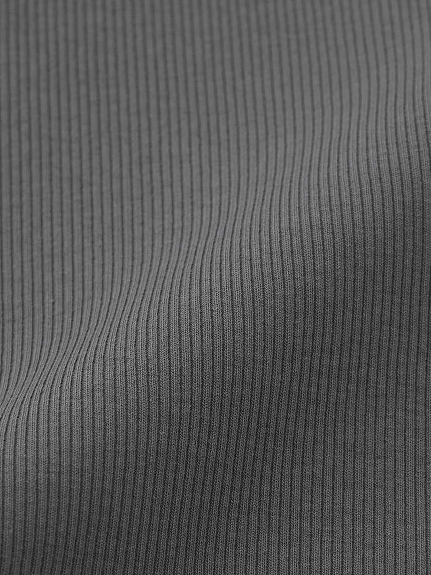 GU公式 | リブクロップドタンクトップ+X