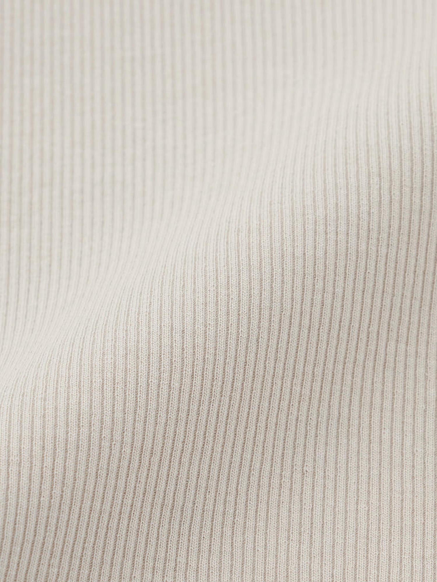 GU公式 | リブクロップドタンクトップ+X