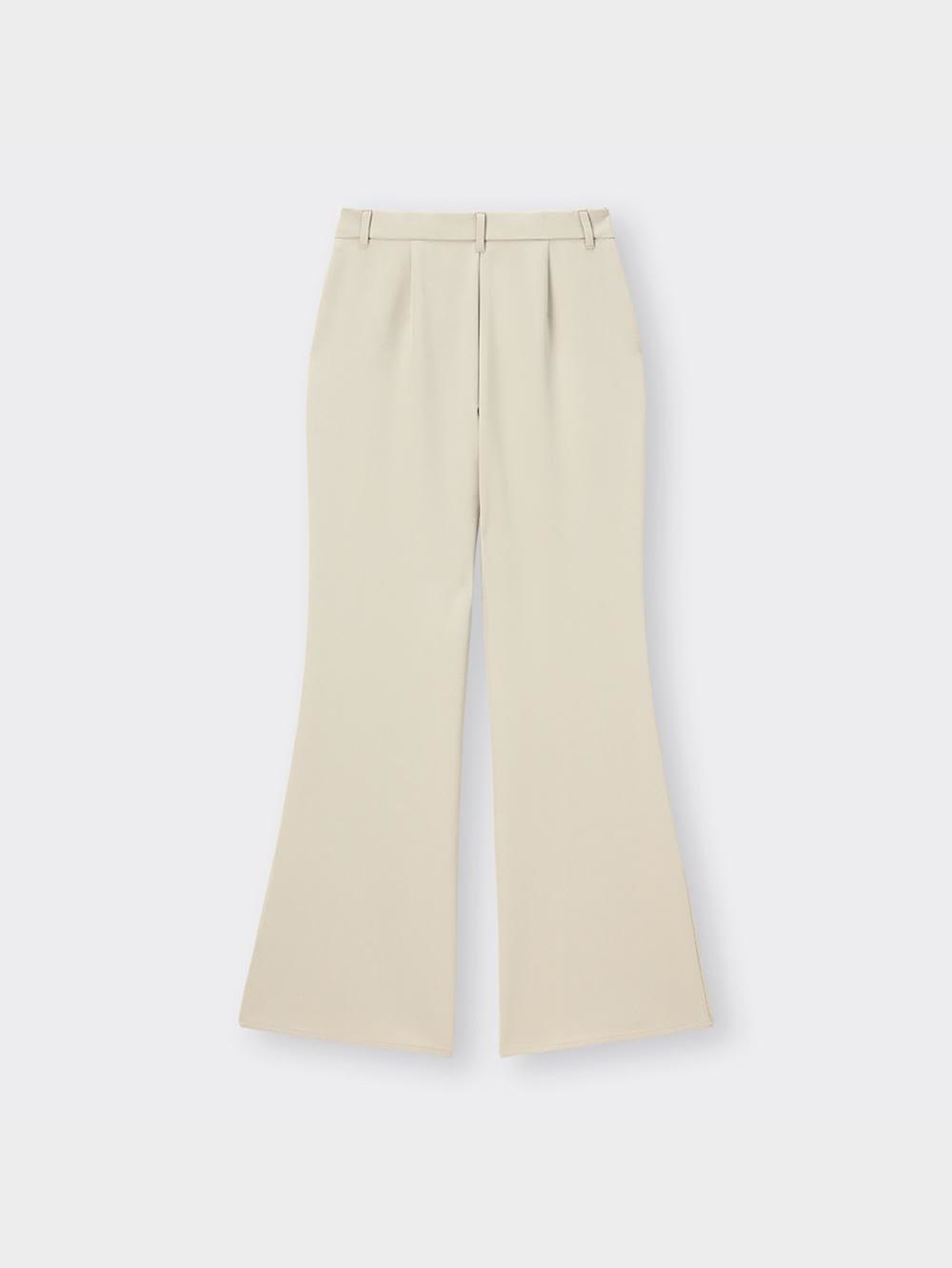 GU公式 | ストレッチフレアパンツA+EC(丈長め80.5cm)