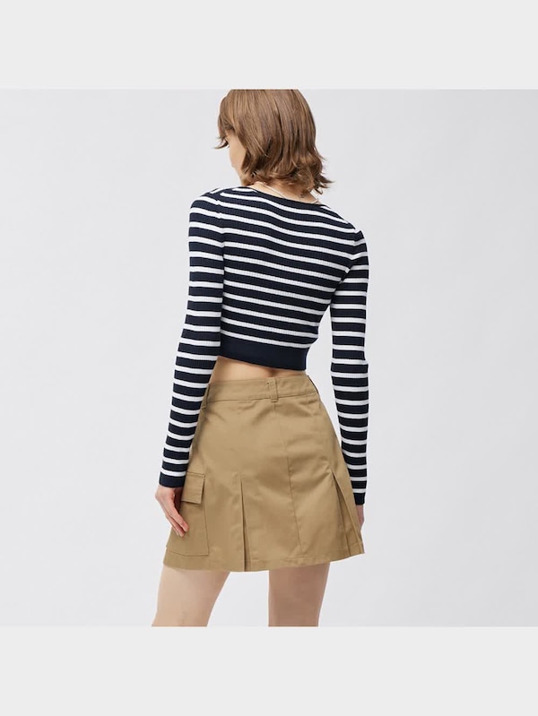 ローウエストカーゴミニスカート