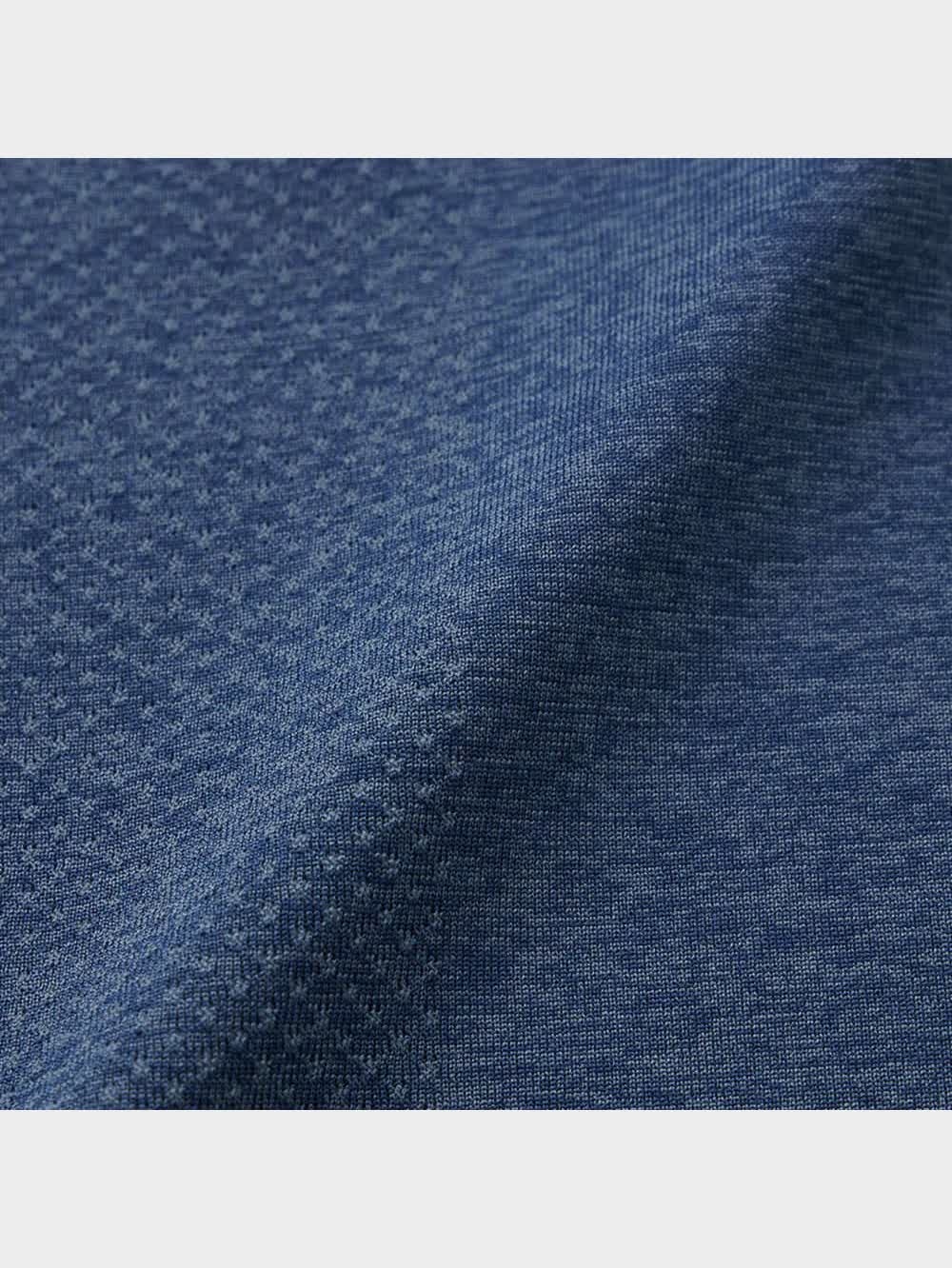 GU公式 | サイドシームレススリーブレスT GA