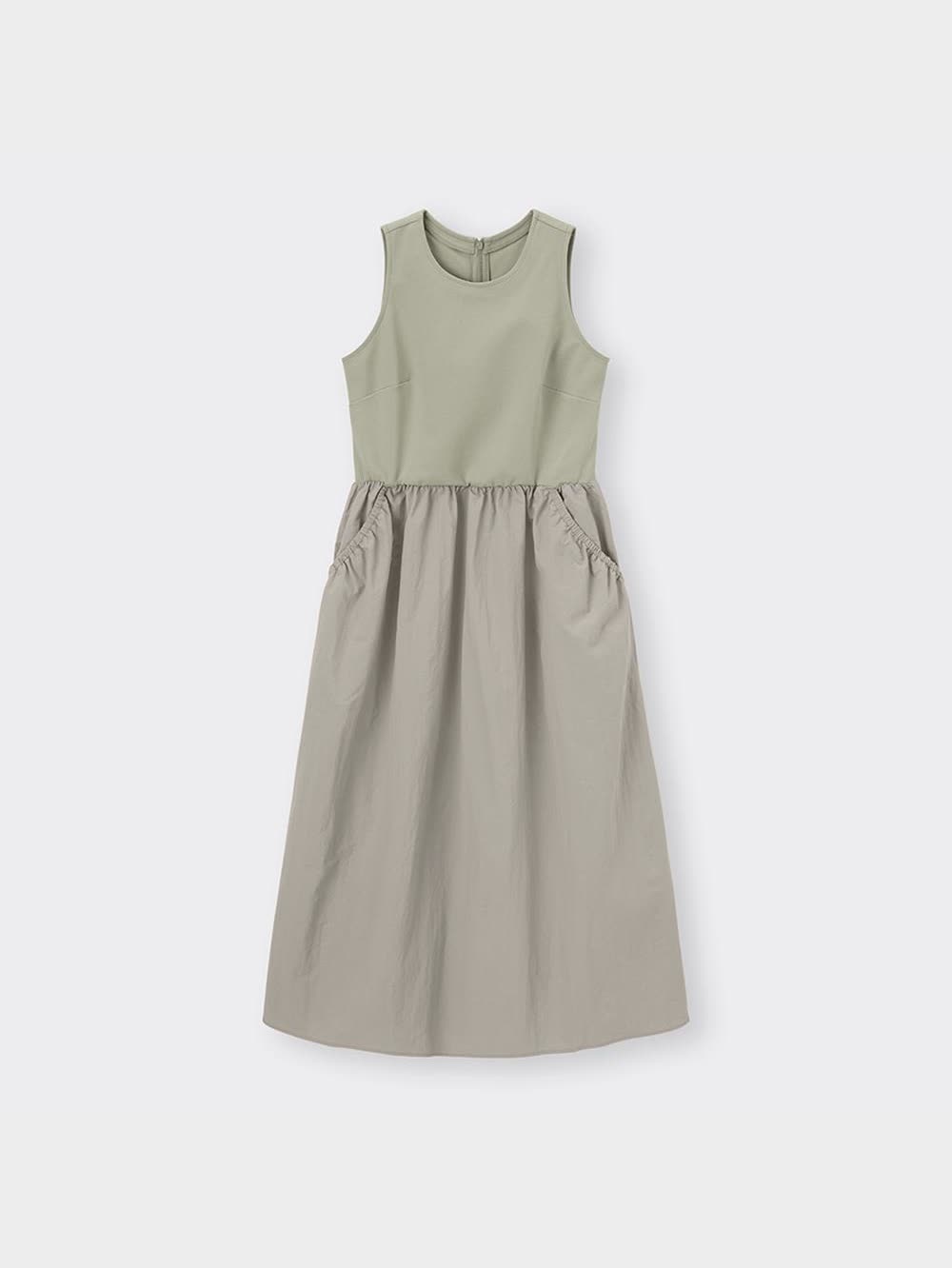 ※　売約済・専用ページ　※ GU公式 | テックコンビネーションワンピース(ノースリーブ)+E