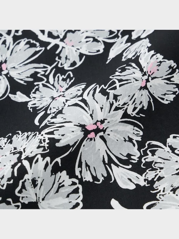 Vネックプリントワンピース(半袖)(フラワーA)