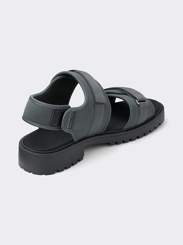 メタルバックルテープサンダル