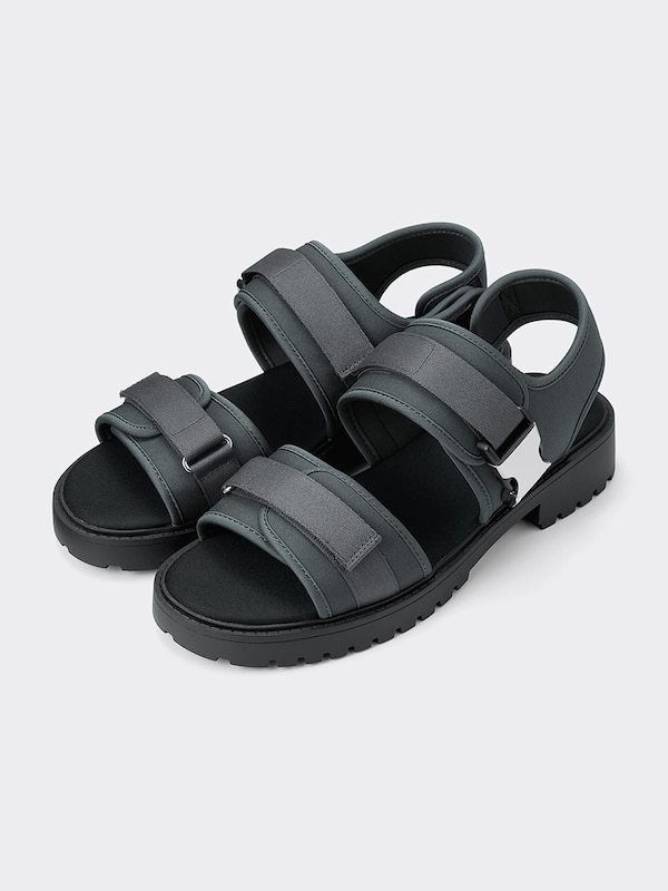 メタルバックルテープサンダル