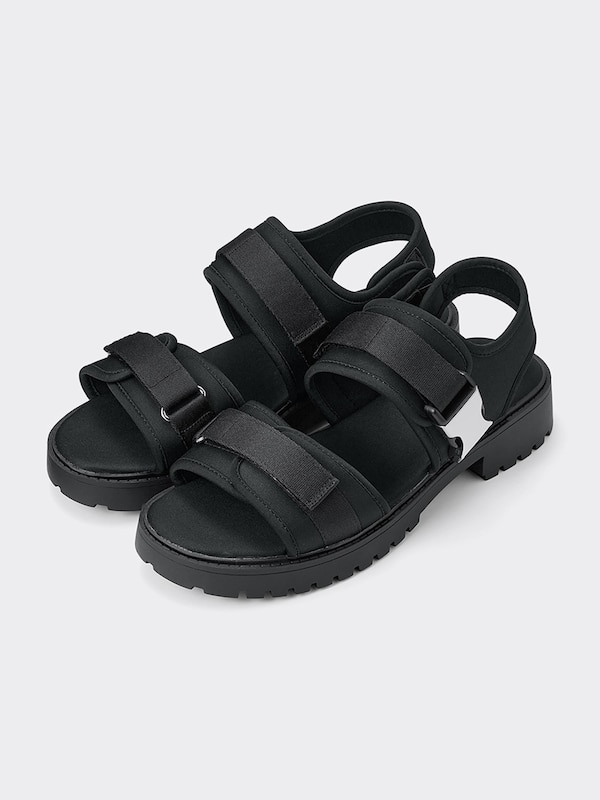 メタルバックルテープサンダル