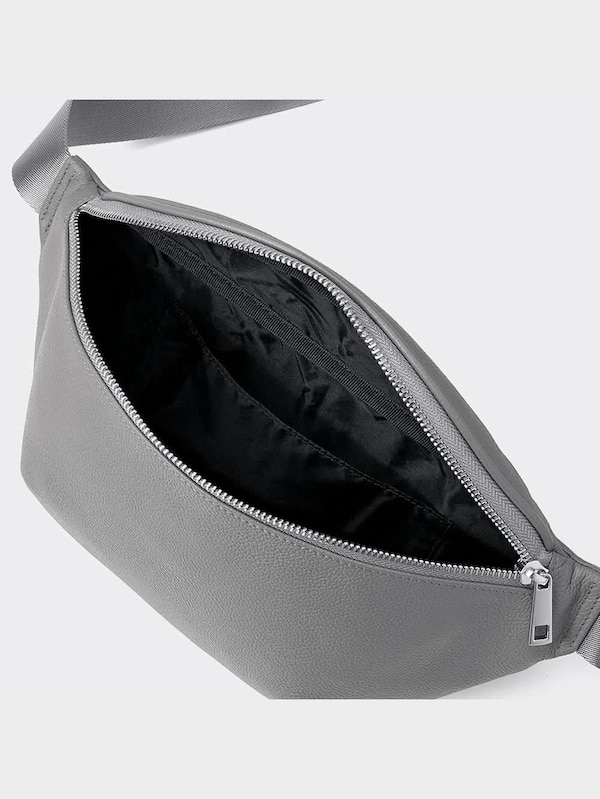 リアルレザーボディバッグ