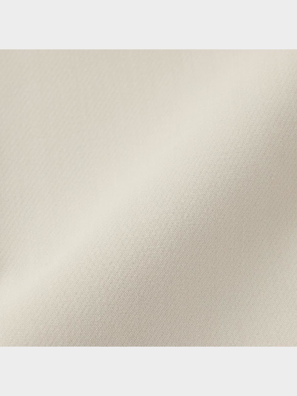 GU公式 | タックテーパードパンツ(丈標準65.0～69.0cm)