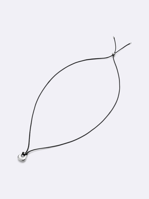 モチーフコードネックレス