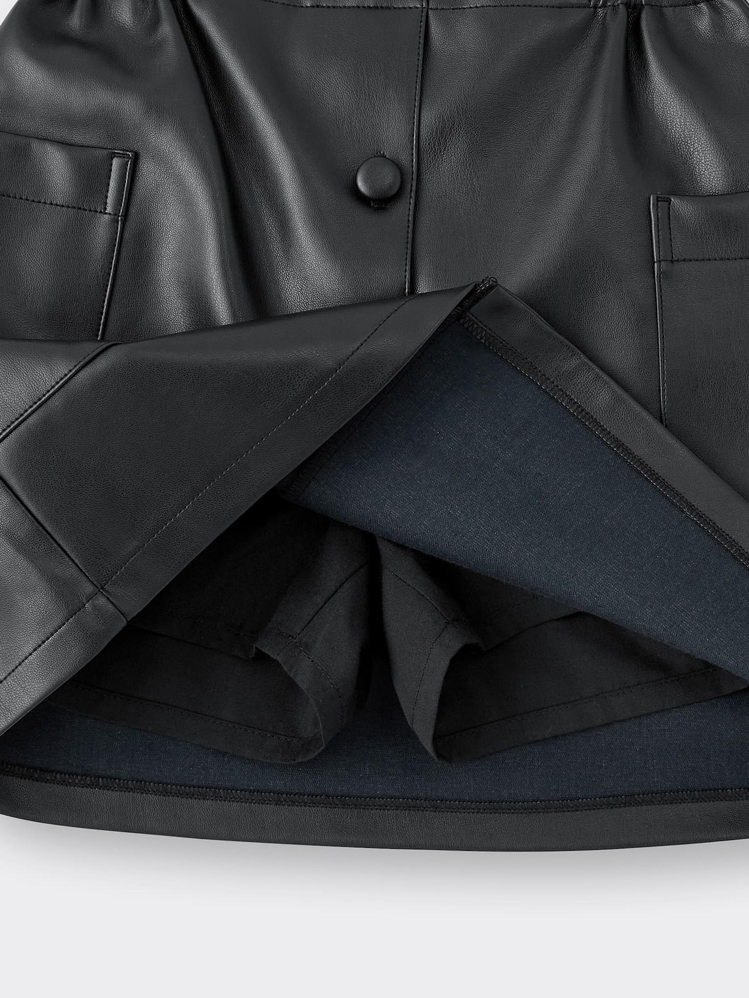 GU公式 | GIRLSフェイクレザーミニスコート