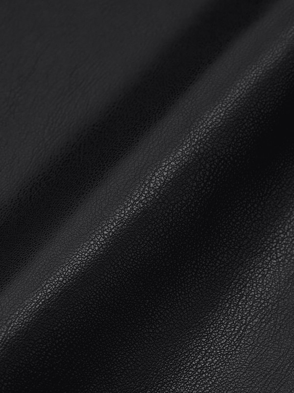 レザータッチパーカNT+E