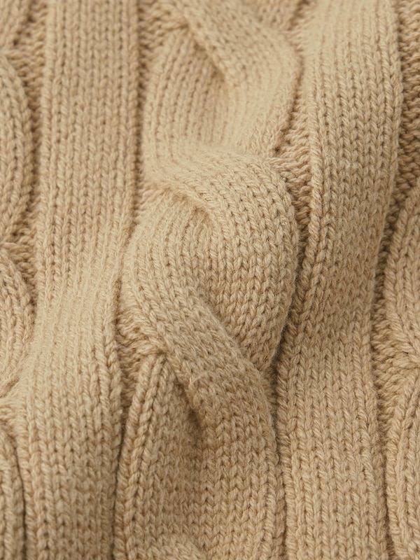 チルデンケーブルベスト