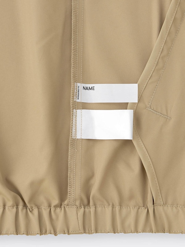 KIDS(男女兼用)バイカラーフーディブルゾン