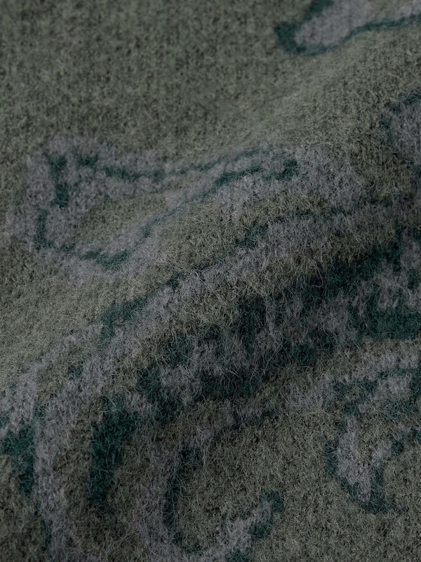 ブラッシーニットVネックカーディガン(ペイズリー)