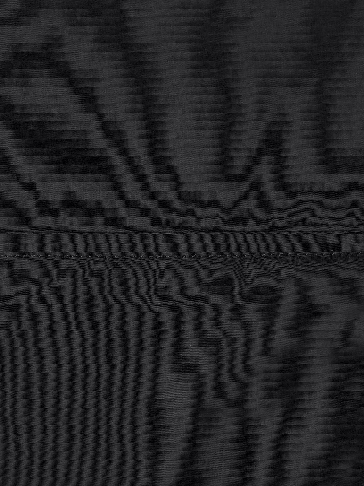 GU公式 | パデッドスタンドブルゾン METAL GEAR SOLID Δ