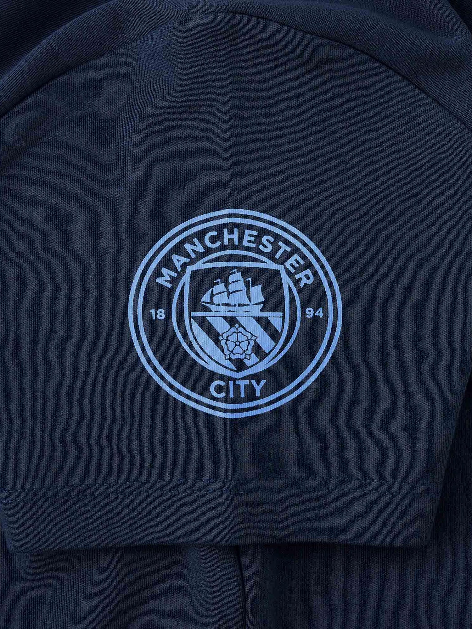 GU公式 | バイカラーT Manchester City Football Club +EC